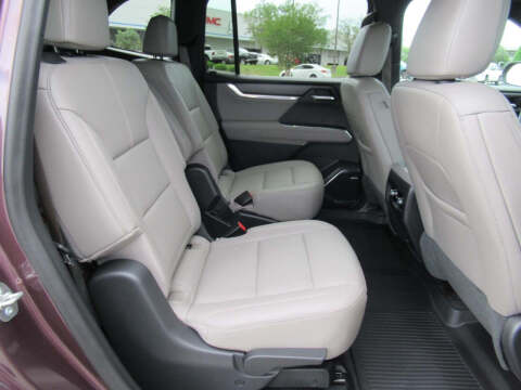 2024 GMC Acadia Elevation