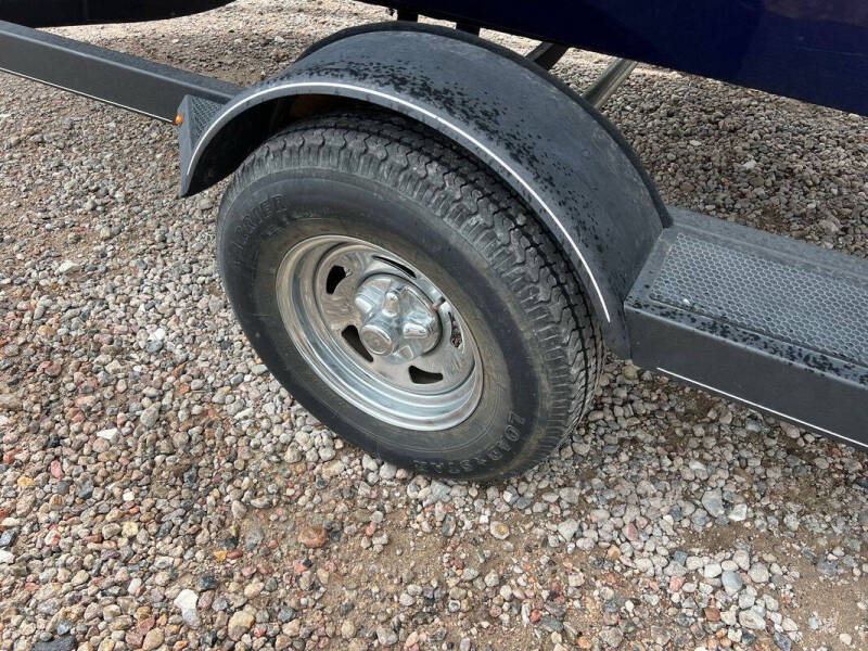 2022 Tracker PRO GLIDE