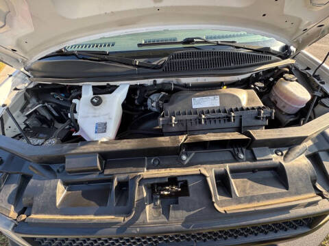 2022 Chevrolet Express 2500