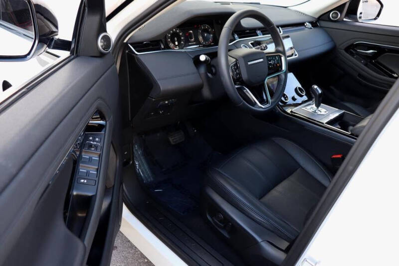 2023 Land Rover Range Rover Evoque P250 SE