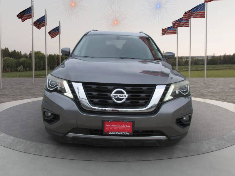 2017 Nissan Pathfinder Platinum