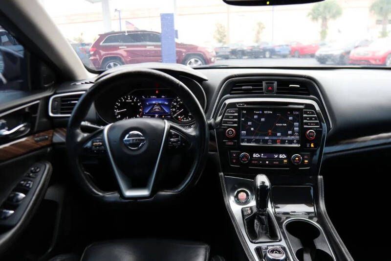 2016 Nissan Maxima Platinum