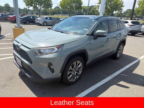 2019 Toyota RAV4 XLE Premium