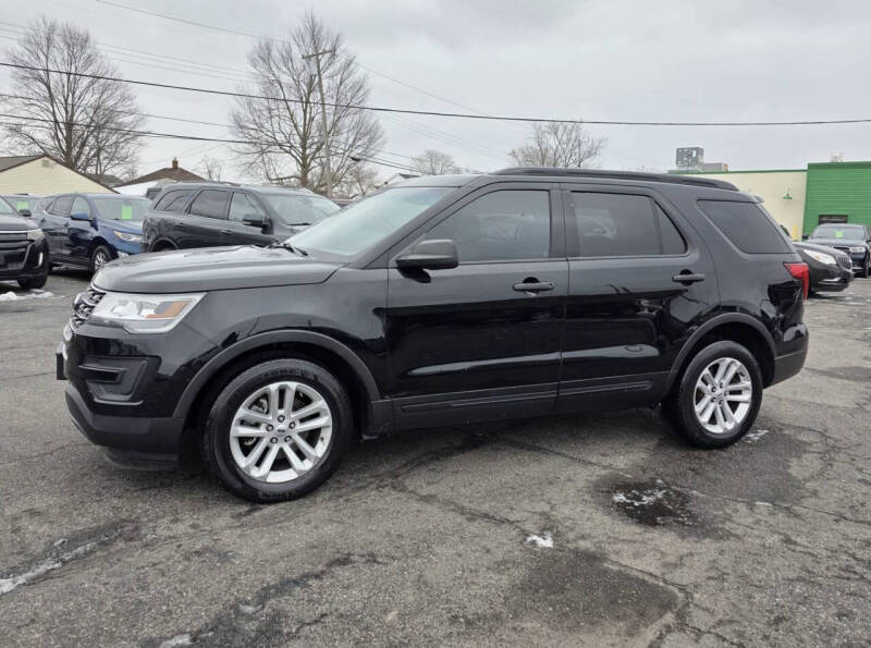 2017 Ford Explorer