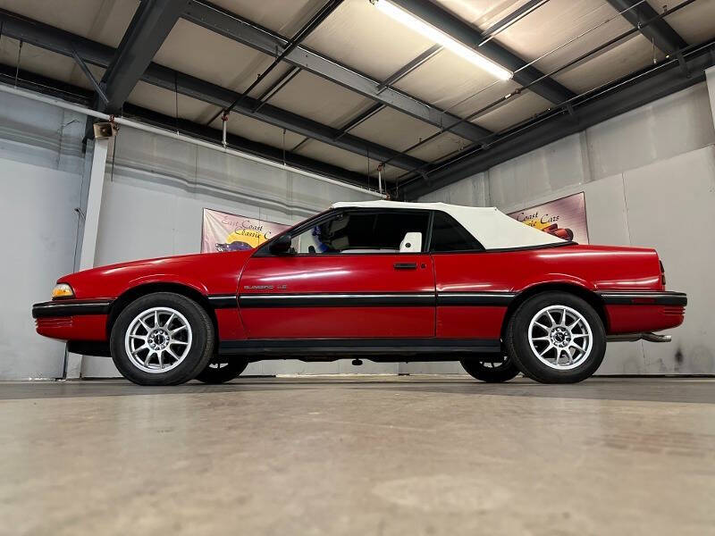 1991 Pontiac Sunbird LE