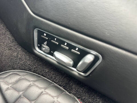 2016 Aston Martin Vanquish