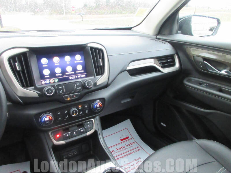 2023 GMC Terrain Denali