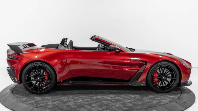 2023 Aston Martin Vantage V12