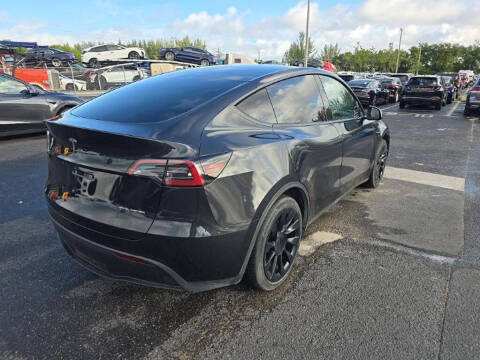 2024 Tesla Model Y Long Range