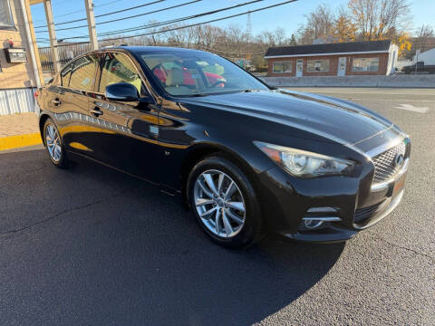2014 Infiniti Q50 Premium