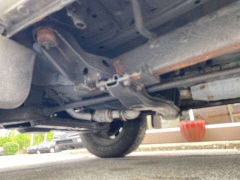 2004 Mitsubishi Montero Sport LS