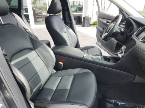 2025 Infiniti QX50 Luxe