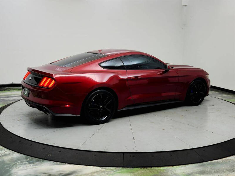 2016 Ford Mustang EcoBoost Premium