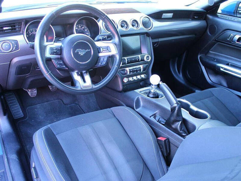 2019 Ford Mustang EcoBoost