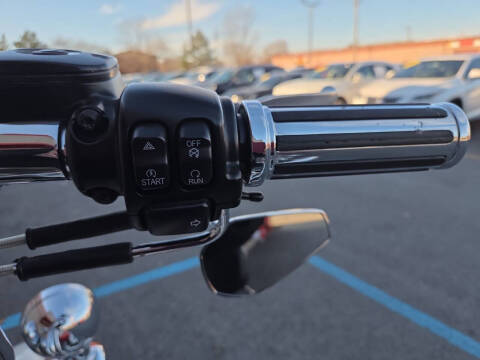 2012 Harley-Davidson Softail Deluxe