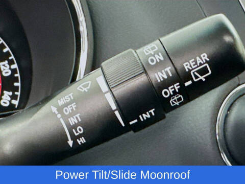 2013 Toyota Highlander SE