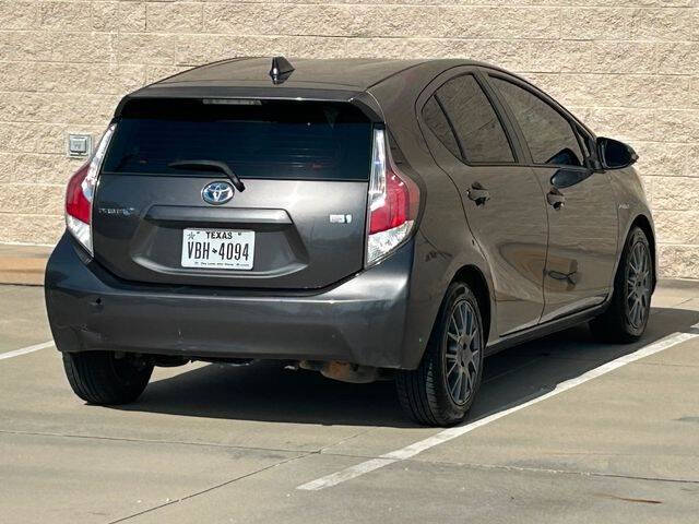 2015 Toyota Prius c Three