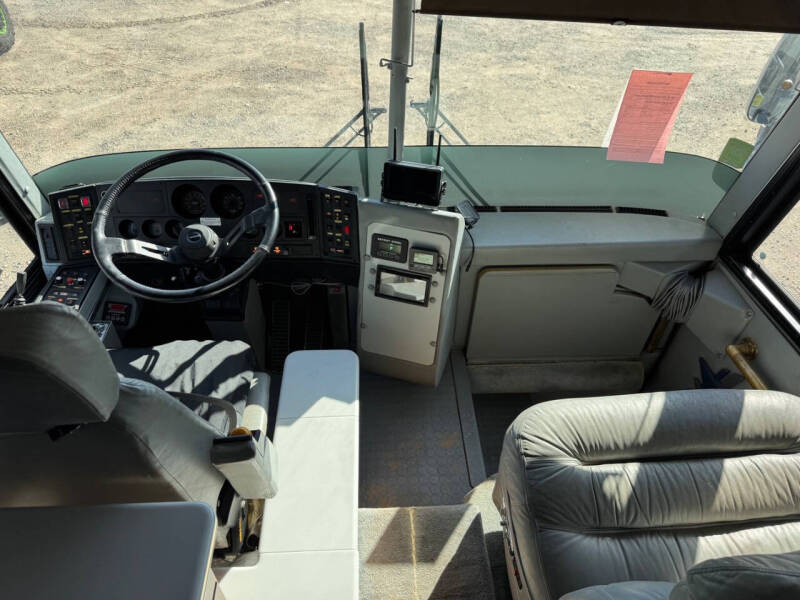 1997 MCI Custom Coach