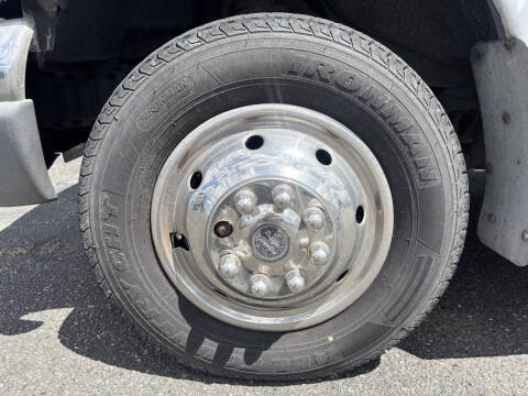 1999 Ford E-Series E-450 SD