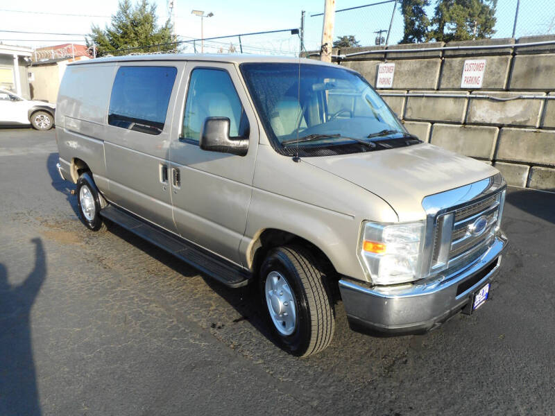 2008 Ford E-Series E-250