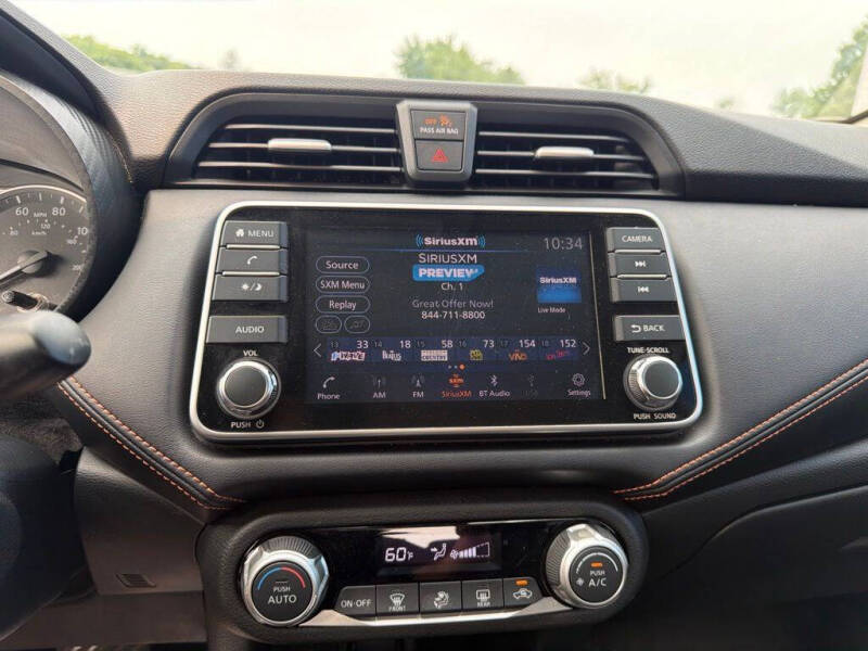 2020 Nissan Versa SR