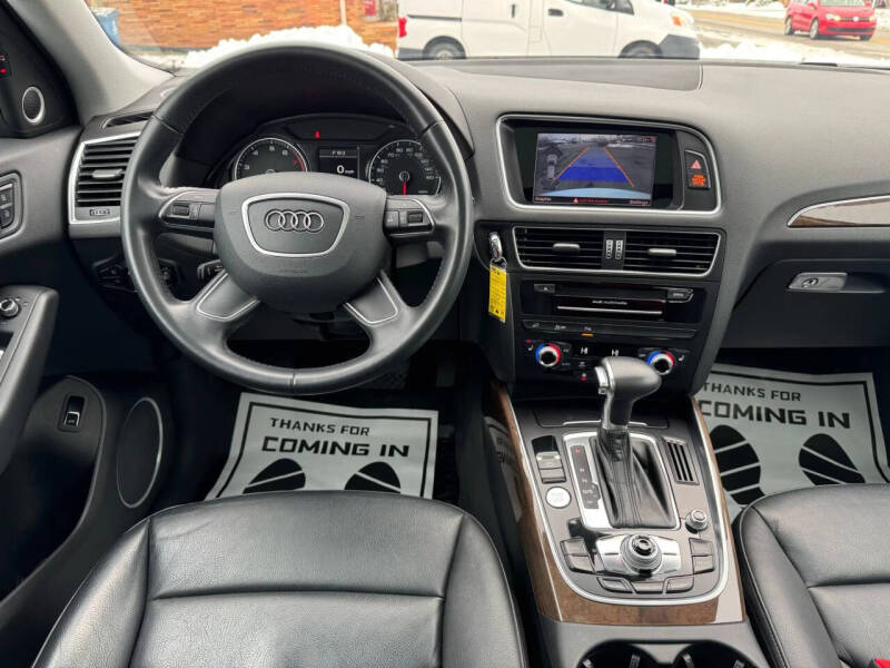 2017 Audi Q5 2.0T quattro Premium Plus