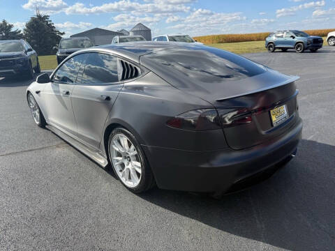 2021 Tesla Model S Plaid