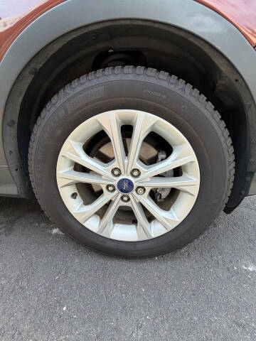 2018 Ford Escape SE
