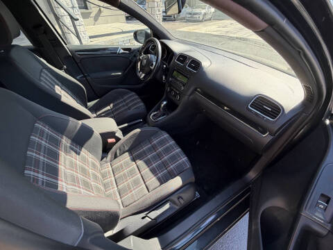 2012 Volkswagen GTI Base PZEV