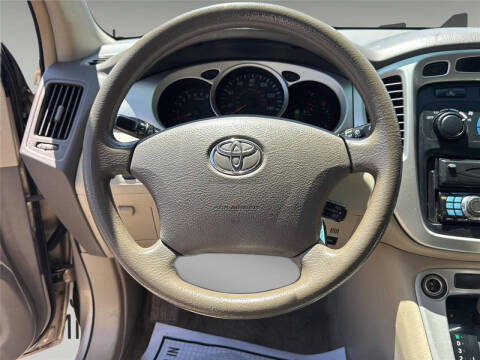 2004 Toyota Highlander