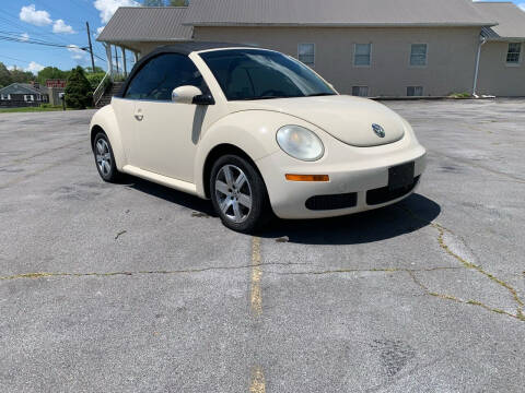 2006 Volkswagen New Beetle Convertible for sale at TRAVIS AUTOMOTIVE in Corryton TN
