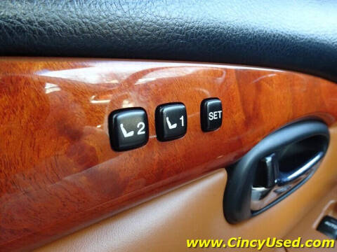 2004 Lexus SC 430