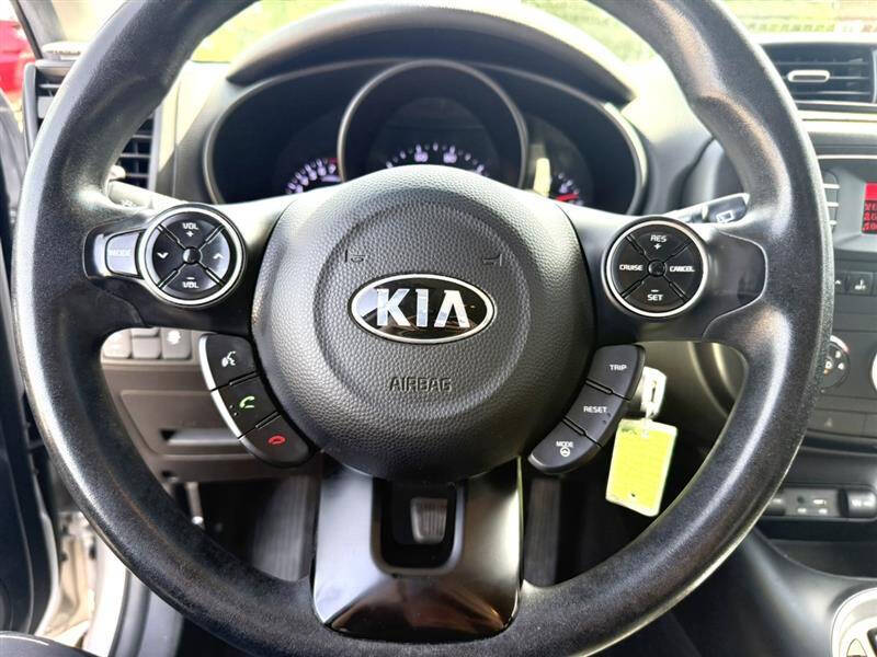 2015 Kia Soul +