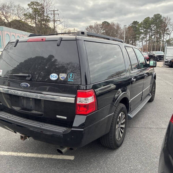 2017 Ford Expedition EL XLT