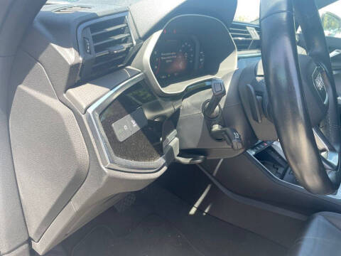 2024 Audi Q3 quattro S line Premium 45 TFSI