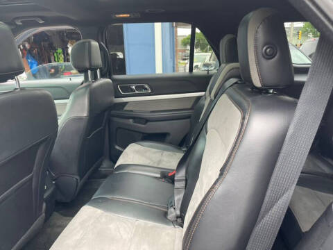 2017 Ford Explorer XLT