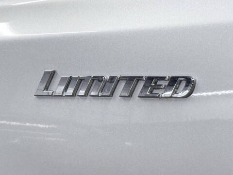 2005 Toyota Highlander Limited