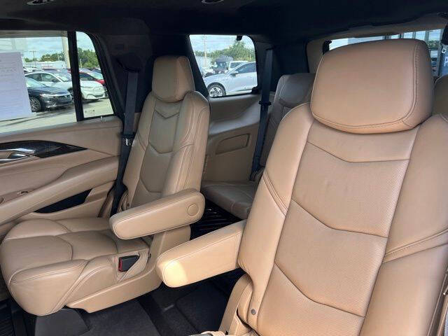 2019 Cadillac Escalade Platinum