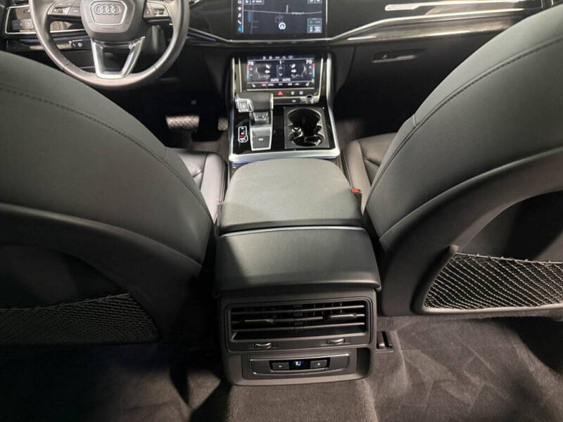 2023 Audi Q7 quattro Premium 45 TFSI