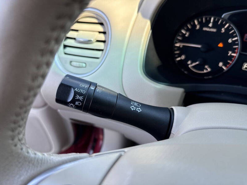 2015 Nissan Pathfinder Platinum