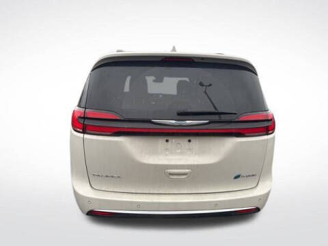 2021 Chrysler Pacifica Hybrid Pinnacle
