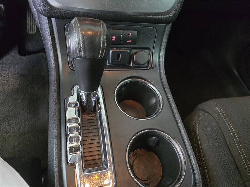 2016 GMC Acadia SLE-2