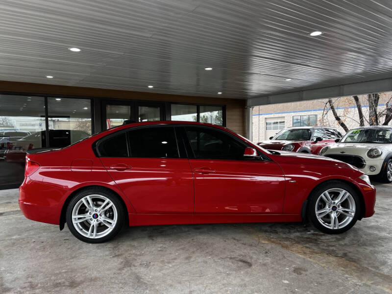 2012 BMW 3 Series 328i