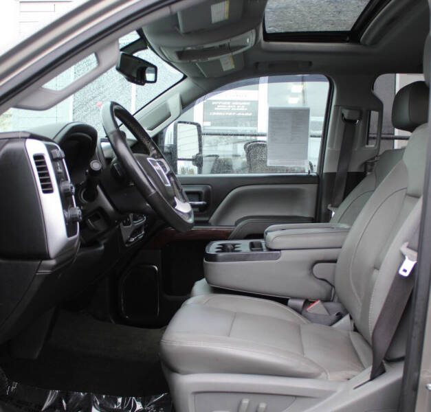 2017 GMC Sierra 3500HD