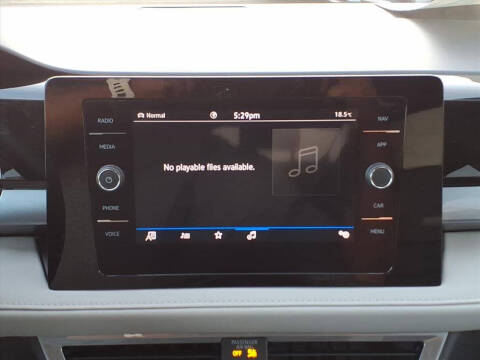 2025 Volkswagen Taos SEL 4Motion