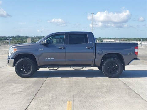 2017 Toyota Tundra SR5