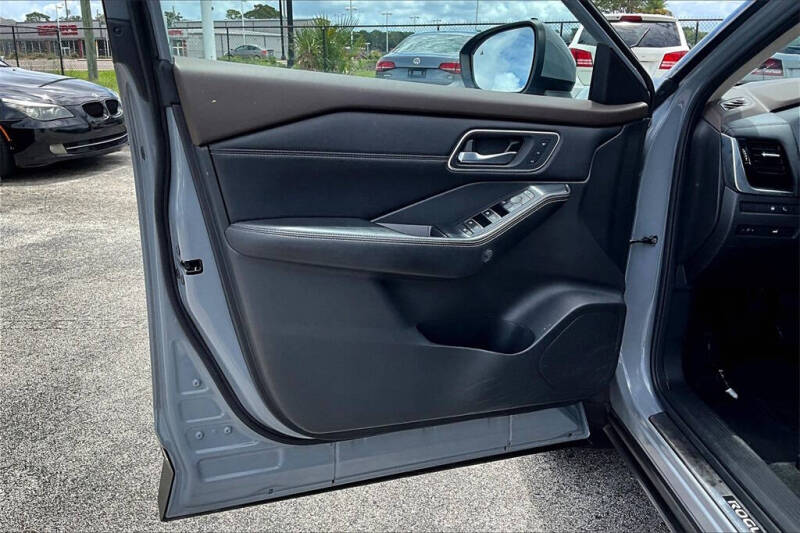 2021 Nissan Rogue Platinum