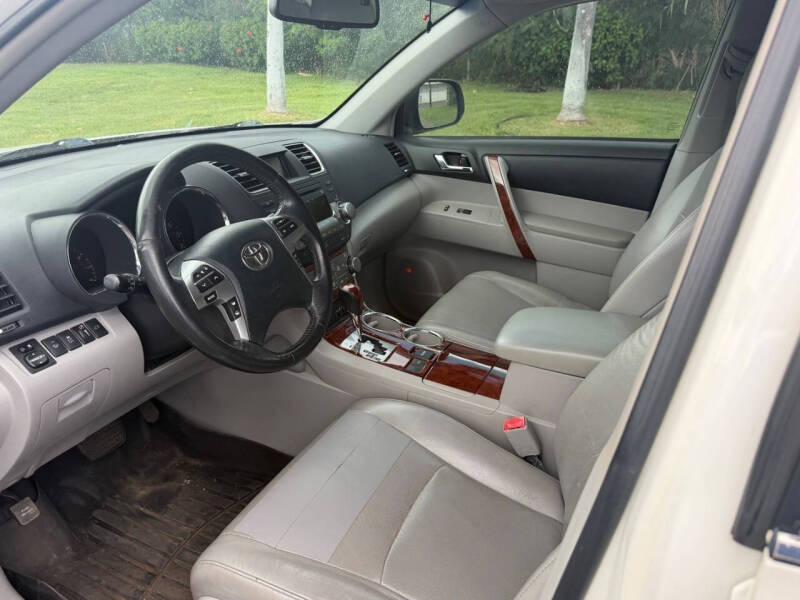 2012 Toyota Highlander Limited