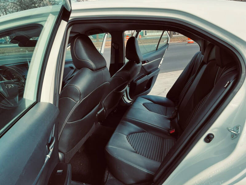 2021 Toyota Camry SE Nightshade