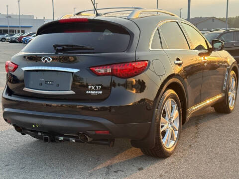2013 Infiniti FX37
